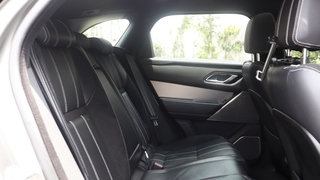 Foto 38 del Land Rover Range Rover Velar 2018 en Carbiu