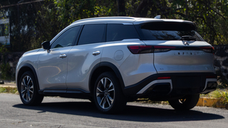 Foto 3 del Infiniti QX60 2023 en Carbiu