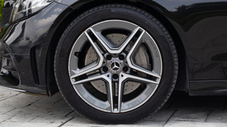 Foto 17 del Mercedes Benz Clase C 2019 en Carbiu