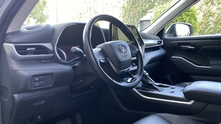 Foto 21 del Toyota Highlander 2020 en Carbiu