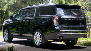Foto 3 del Chevrolet Suburban 2022 en Carbiu