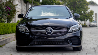 Foto 8 del Mercedes Benz Clase C 2019 en Carbiu