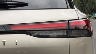 Foto 12 del Infiniti QX60 2023 en Carbiu