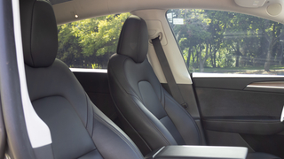 Foto 31 del Tesla Model Y 2023 en Carbiu