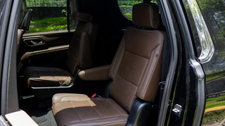 Foto 36 del Chevrolet Suburban 2022 en Carbiu