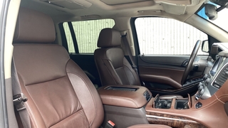 Foto 32 del Chevrolet Suburban 2017 en Carbiu