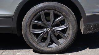 Foto 18 del Volkswagen Tiguan 2023 en Carbiu