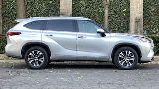 Foto 6 del Toyota Highlander 2020 en Carbiu