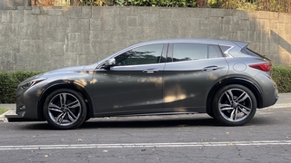 Foto 2 del Infiniti QX30 2018 en Carbiu