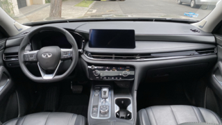 Foto 24 del Infiniti QX60 2023 en Carbiu