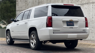 Foto 3 del Chevrolet Suburban 2017 en Carbiu
