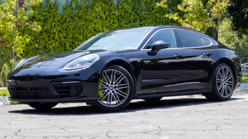 Porsche Panamera 2021