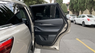 Foto 37 del Infiniti QX60 2023 en Carbiu
