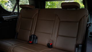 Foto 38 del Chevrolet Suburban 2022 en Carbiu