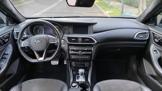 Foto 24 del Infiniti QX30 2018 en Carbiu