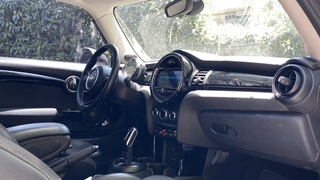 Foto 31 del MINI Cooper 2019 en Carbiu
