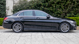 Foto 6 del Mercedes Benz Clase C 2019 en Carbiu