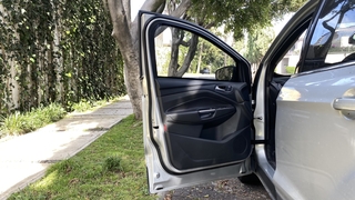 Foto 21 del Ford Escape 2016 en Carbiu