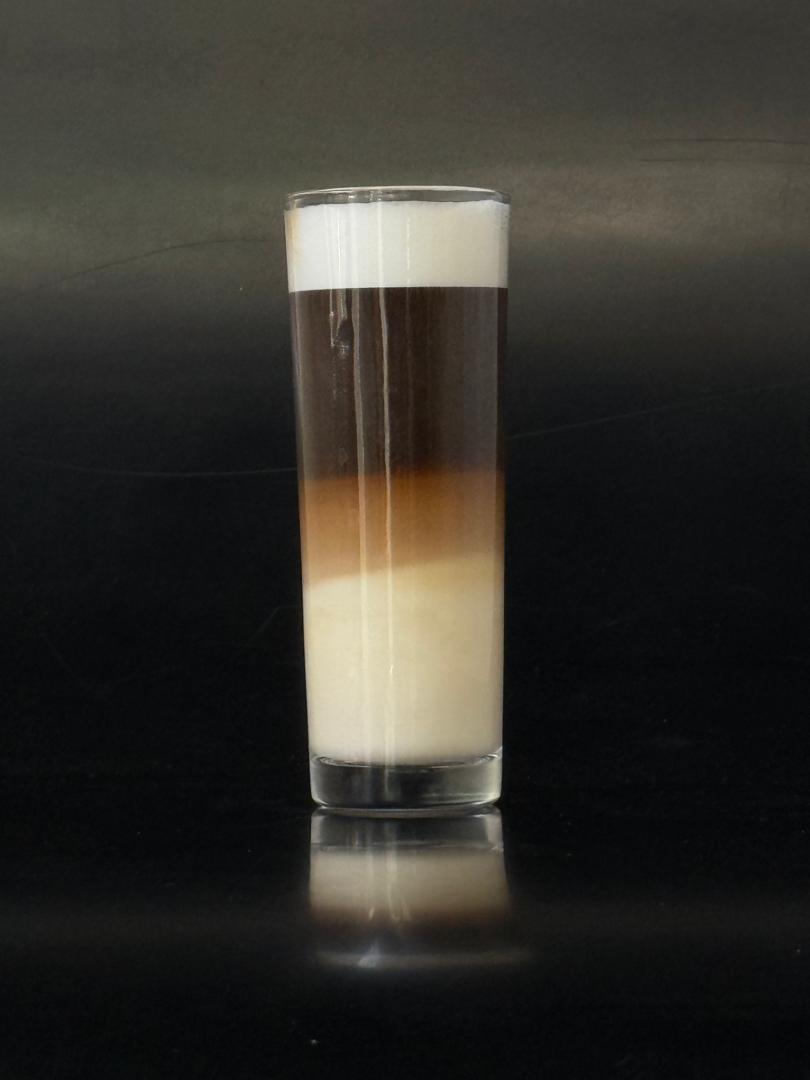 Latte macchiato