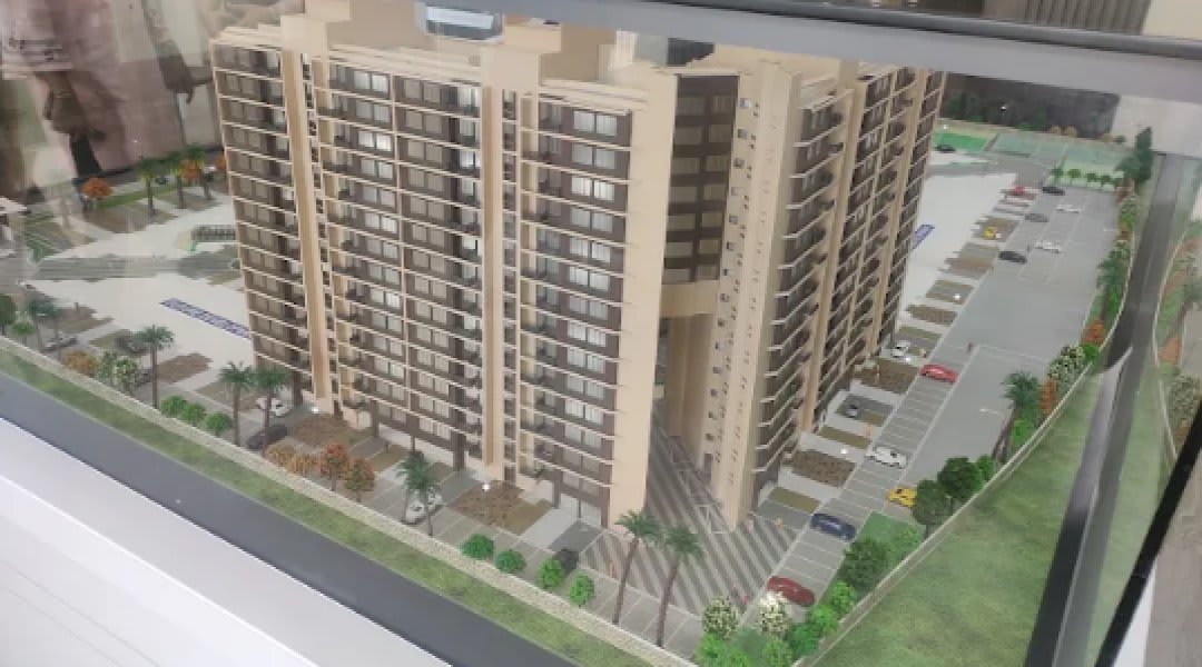 Kumar Princetown Royal