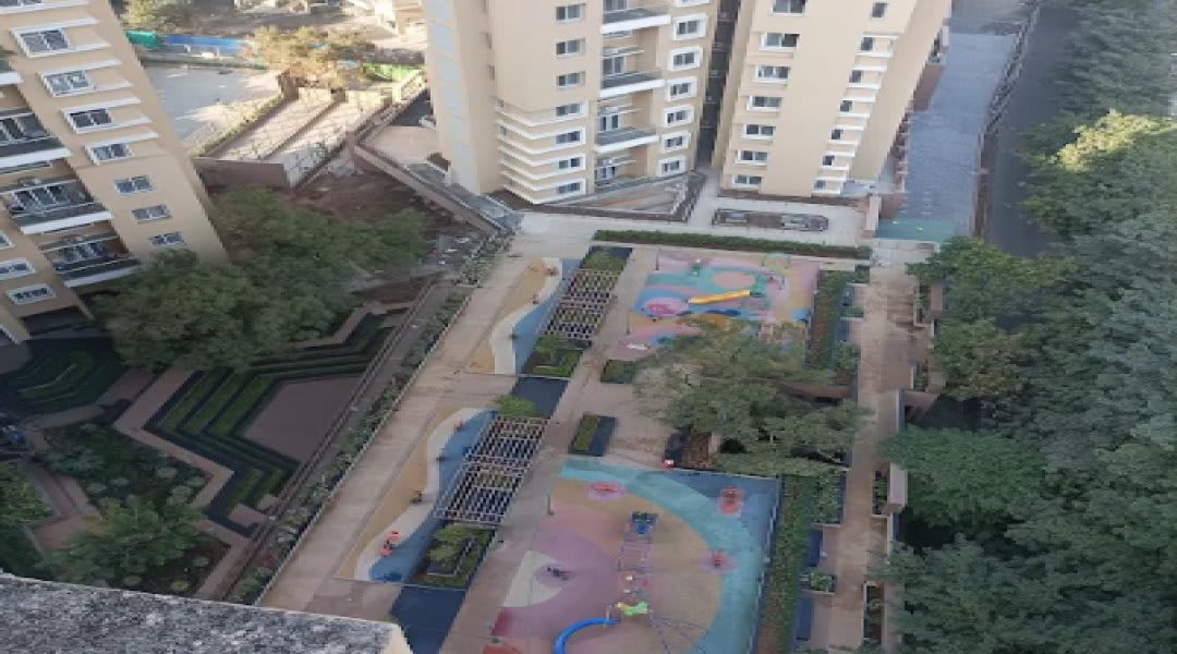 Kumar Princetown Royal