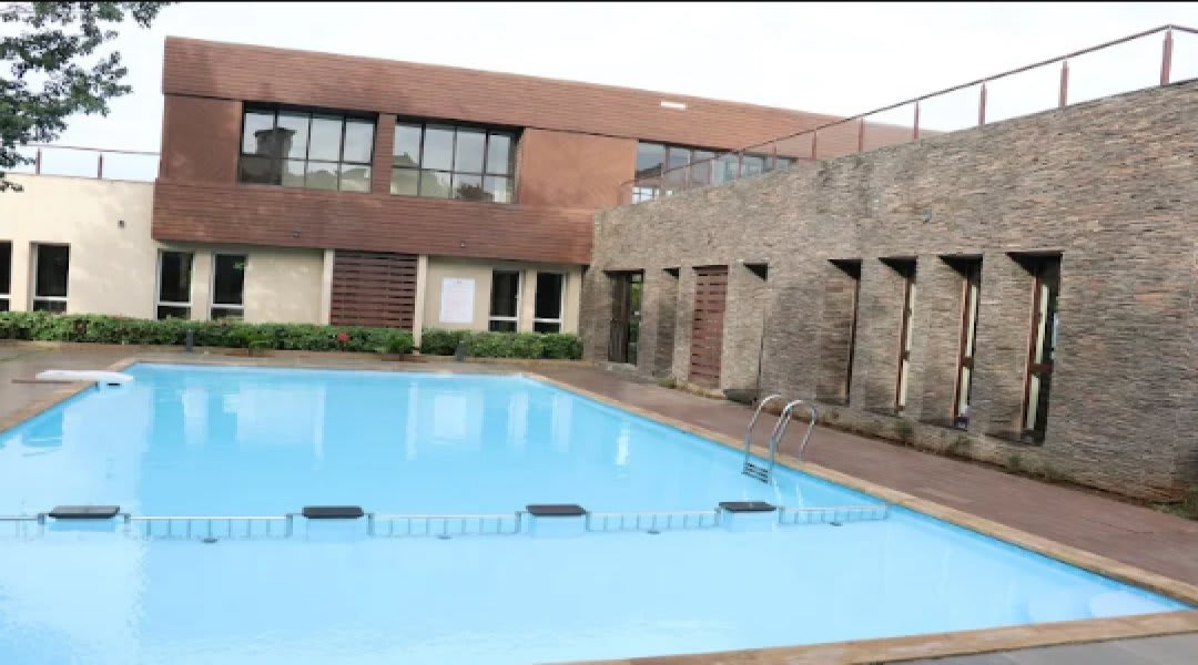 Kumar Princetown Royal