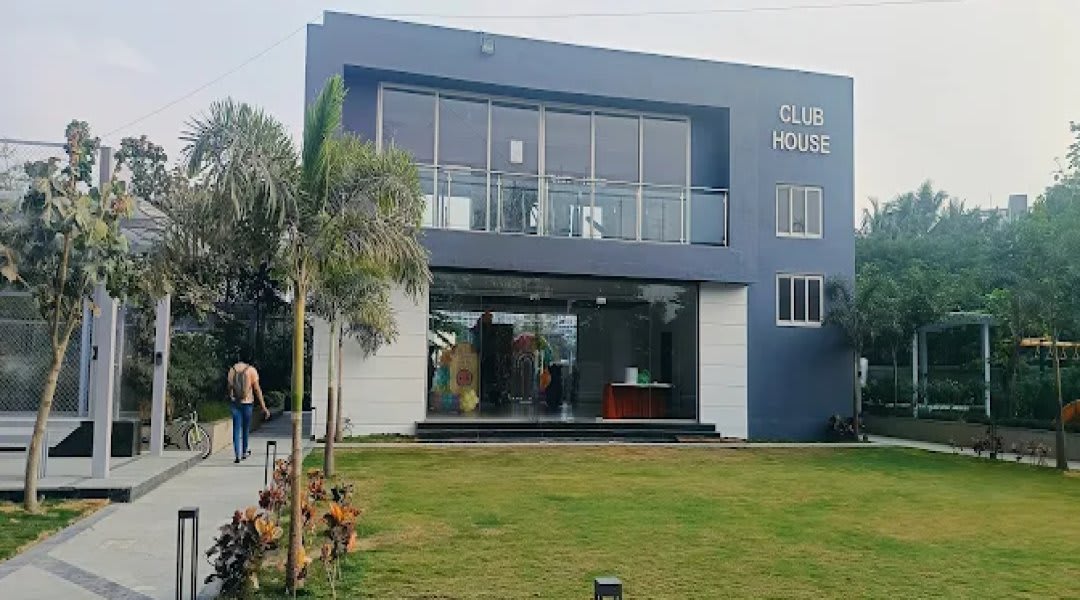 Sukhwani Hermosa Casa