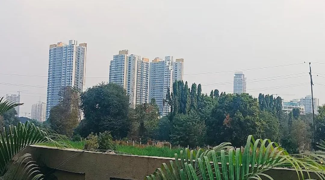 Sukhwani Hermosa Casa