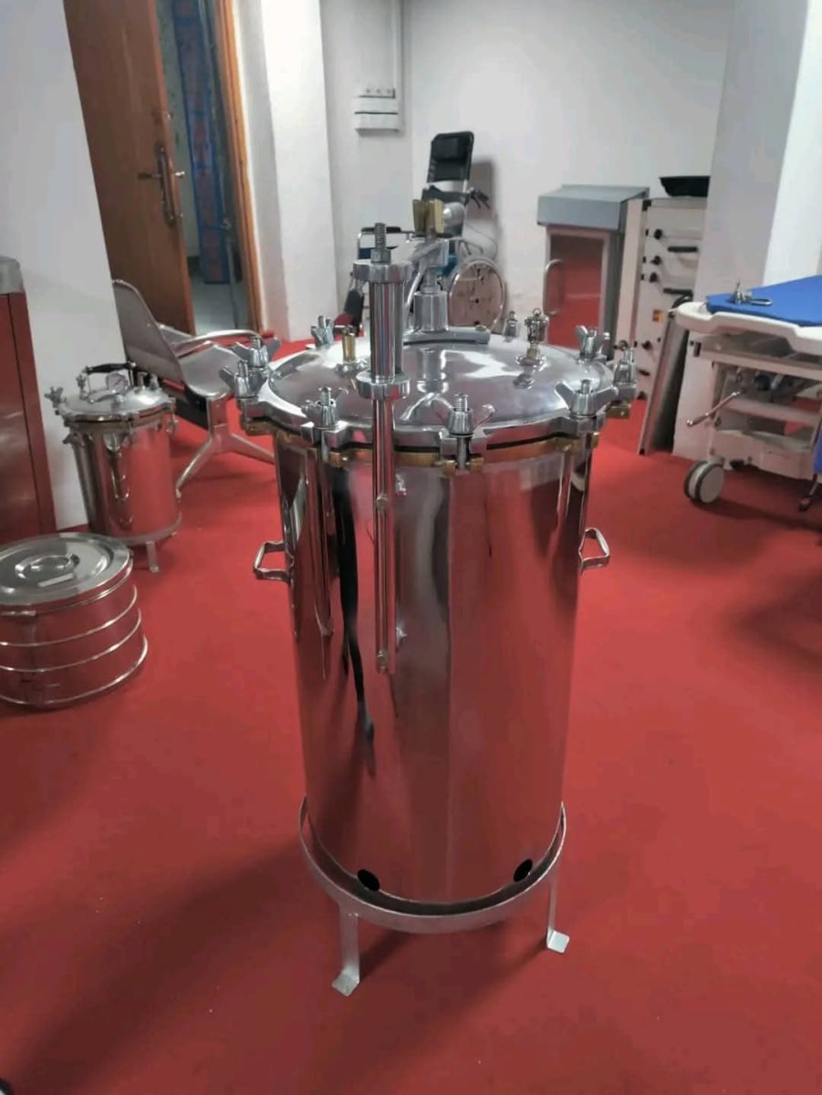 Autoclave Portable Steam Sterilizer 12"x15" Electric 100L