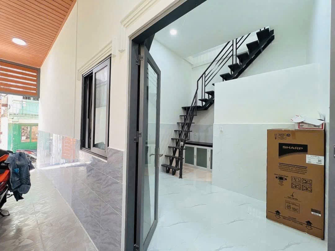 CHO THUÊ CHDV 1 TRỆT 1 LẦU, FULL NỘI THẤT CÓ BAN CÔNG TẠI 443 HUỲNH TẤN PHÁT - 1