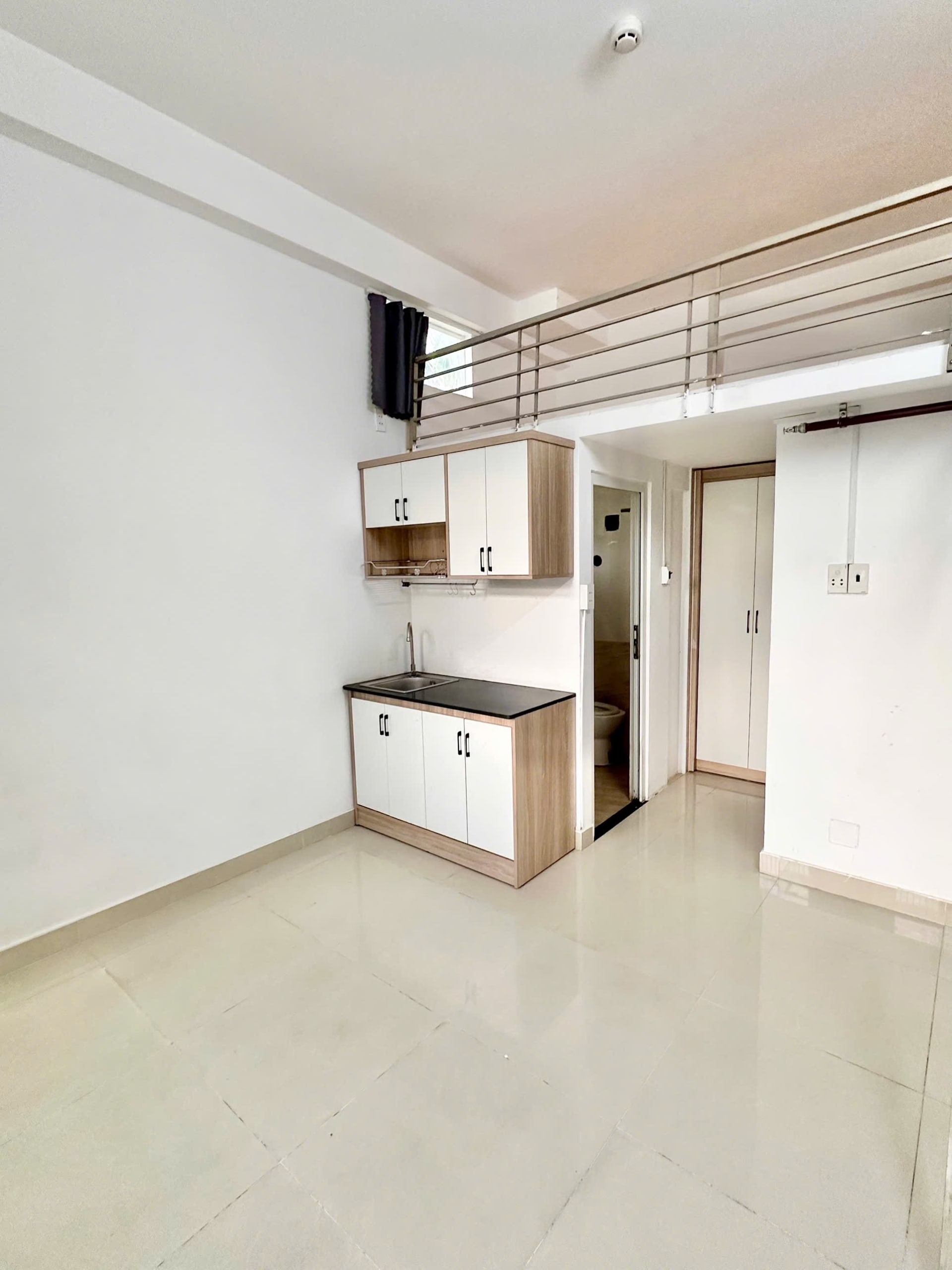 Duplex full nội thất tại Bùi Văn Ba hình ảnh 6