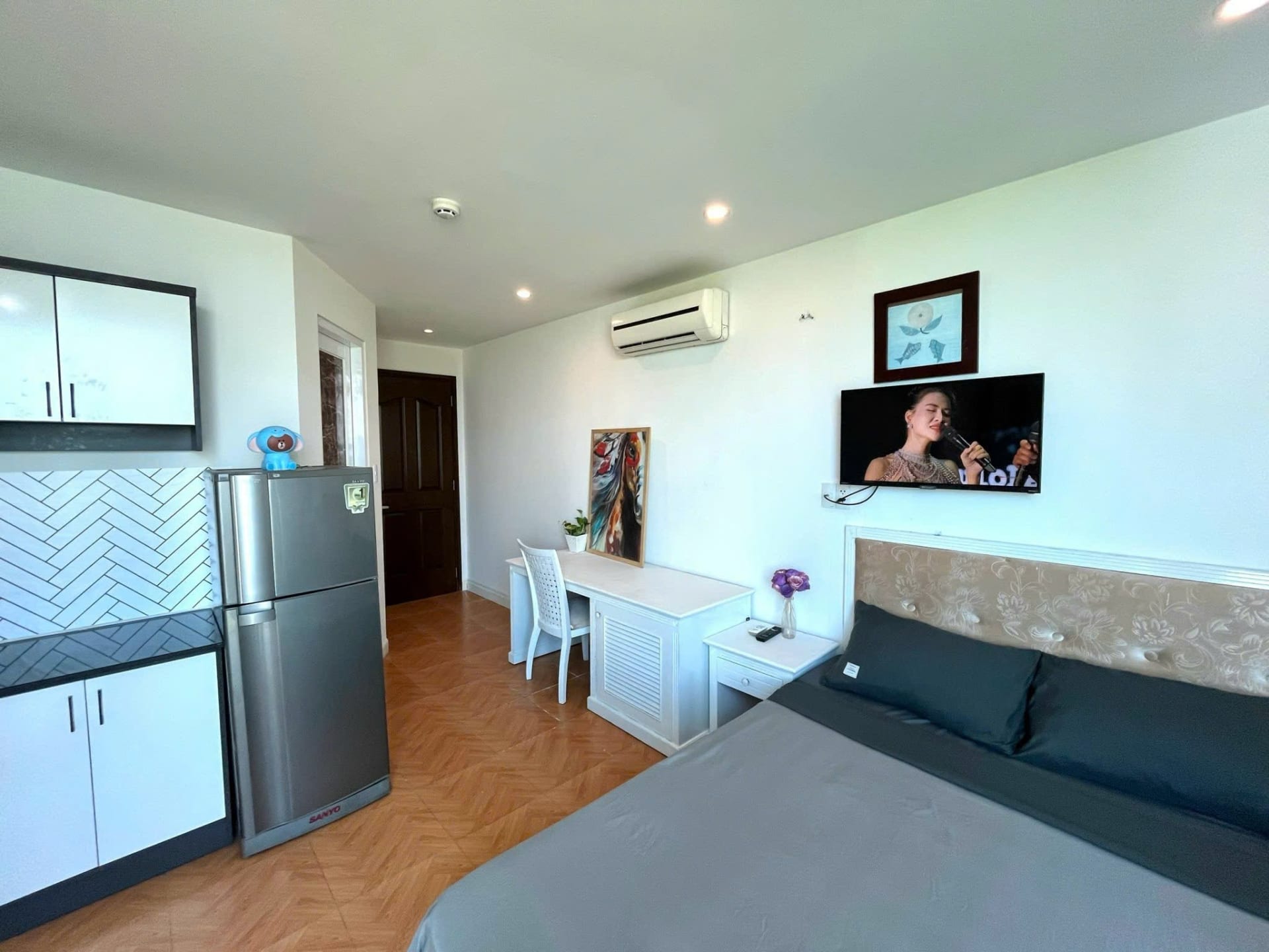 Studio thiết kế nhỏ gọn nằm ngay chợ Tân Mỹ Q7 - 2
