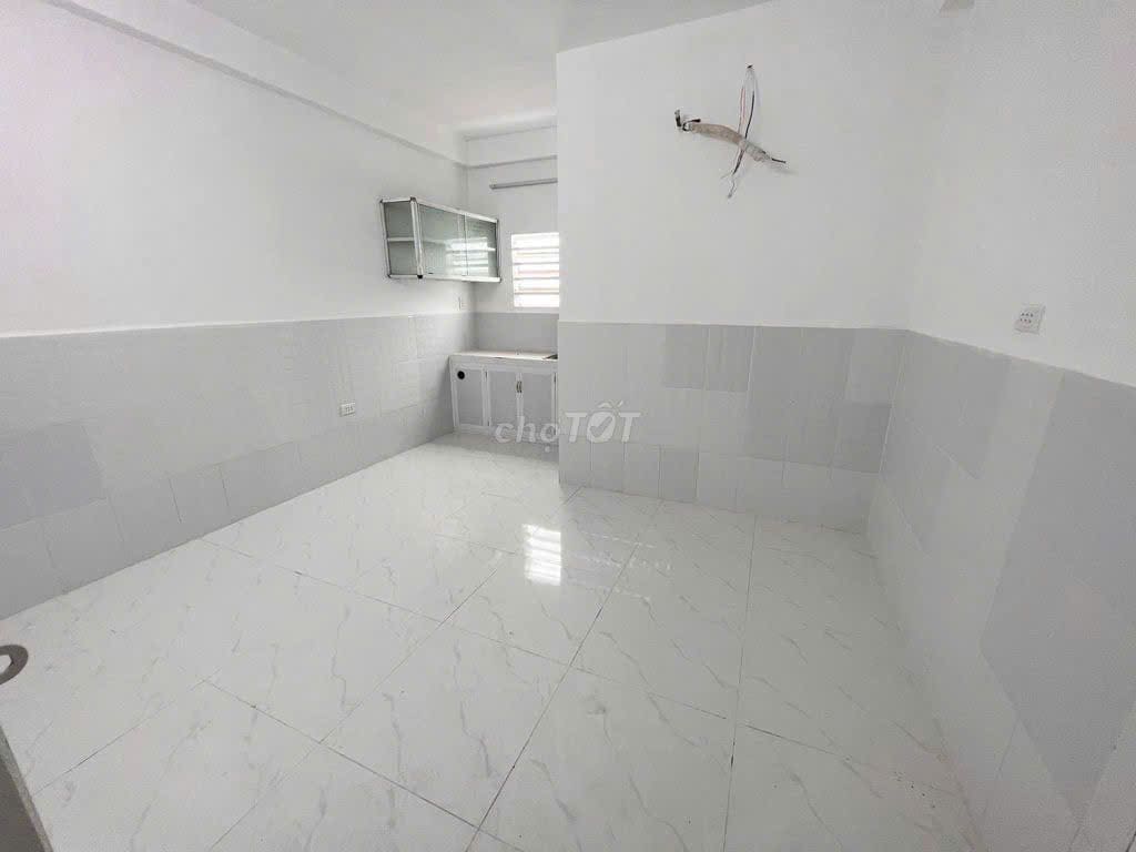 Cho thuê phòng tại Lê Văn Lương gần làng đại học hình ảnh 2