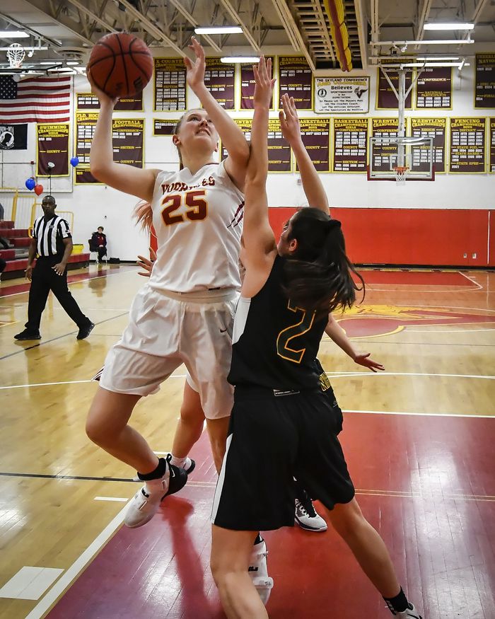 Hailey Ader   VHS 2020, Salisbury University