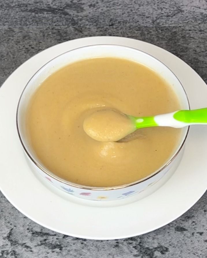 Bouillie de soja haute protéine, œufs et arachides
