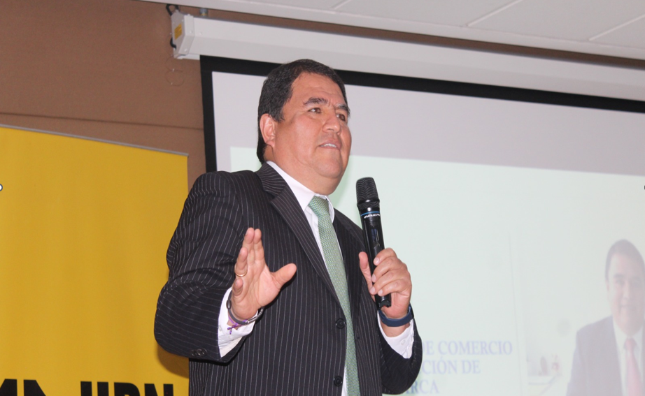 Dr. Luis Ruiz Ramos promueve ecosistemas empresariales con enfoque en derechos humanos.