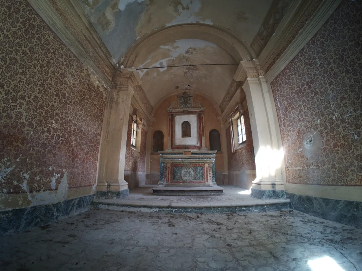 Chiesa del palazzo Prada interno