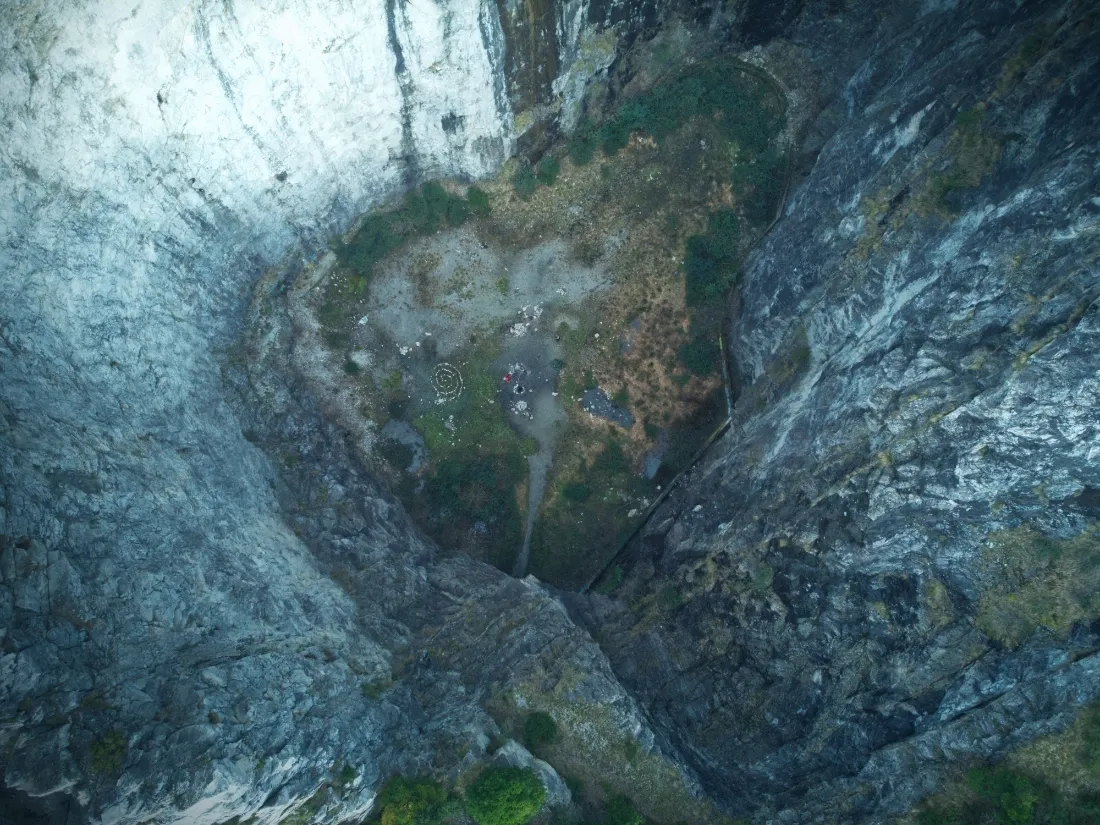 Cava della luna: aerial view