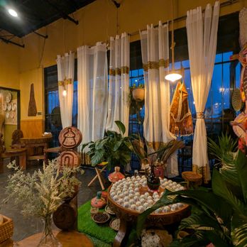 Bahel Ethiopian Mart And Dining - Image 3