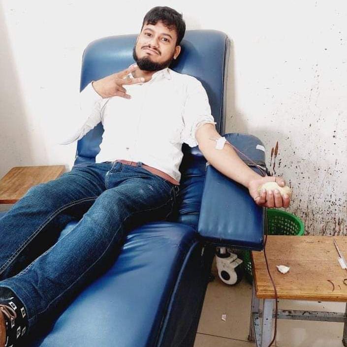 আমাদের নিবেদিত রক্তদাতা
