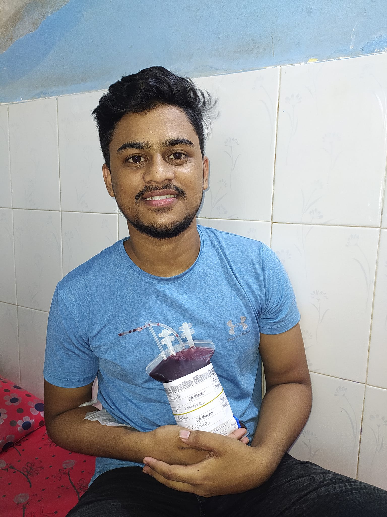 আমাদের নিবেদিত রক্তদাতা