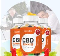 How to put on and take off a face mask