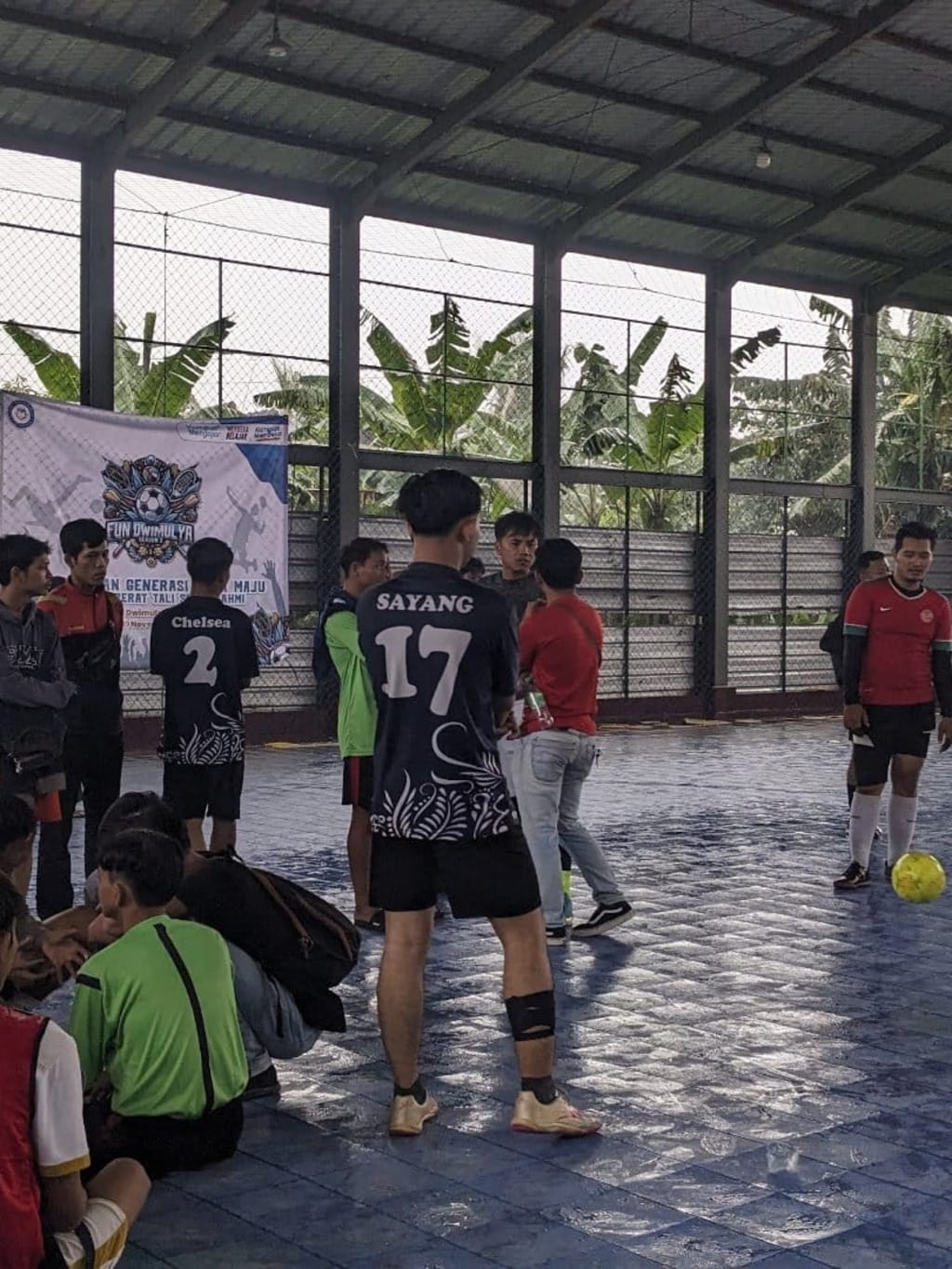 Kegiatan kebersamaan mahasiswa STIE Dwimulya.