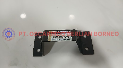 MC122523 / BRACKET ENGINE MOUNTING LH