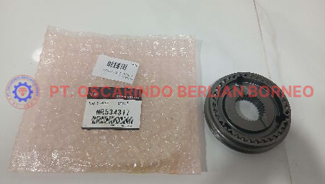 MR534317 / HUB SLEEVE M/T 