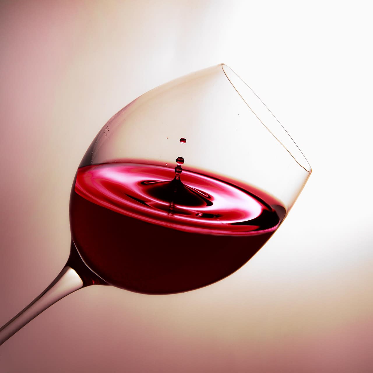 glass, wine, drops, red wine, drink, liquid, alcohol, to celebrate, enjoy, enjoyment, alcoholic, wine glass, red, wine, wine, wine, wine, wine