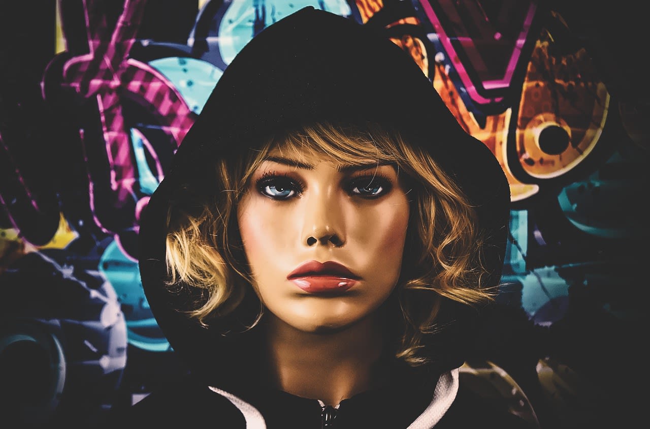 woman, mannequin, beauty, face, doll face, portrait, hoodie, makeup, girl, young, pretty, mysterious, display dummy, mannequin, mannequin, mannequin