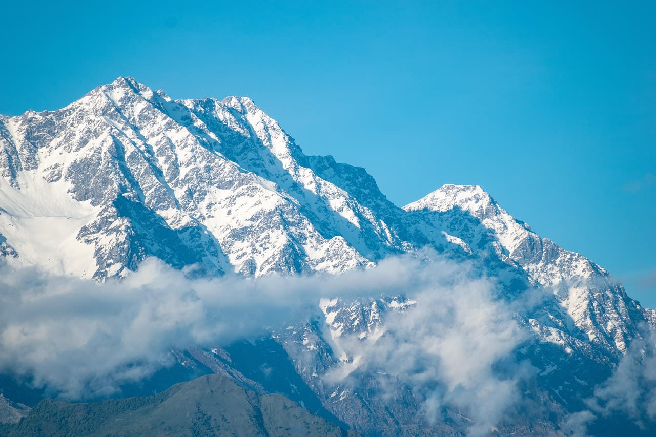 mountains, snow, snowcapped, clouds, sky, peak, summit, scenic, nature, himalayas, dhauladhar, india, dharamsala