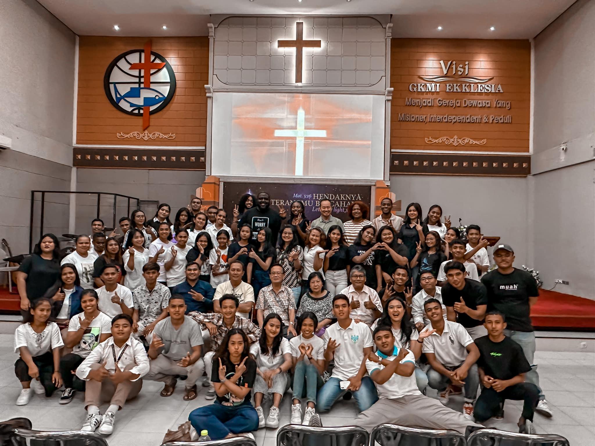 Christian Ekklesia banner