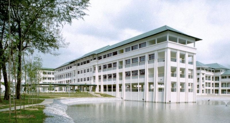 CHUNG CHENG HIGH SCHOOL LTD. banner